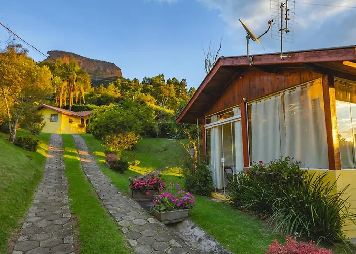 Chalés Pedra do Baú